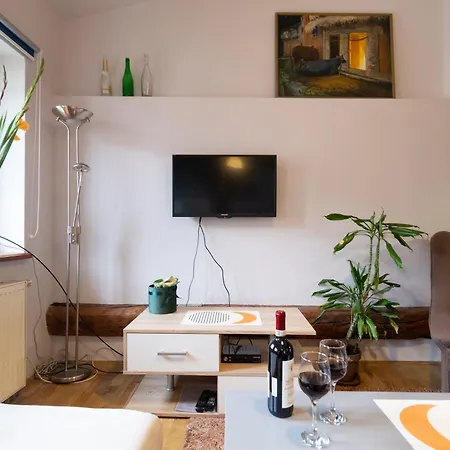 Sky's The Limit! Spacey Loft