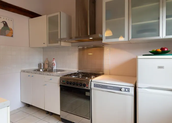 Sky's The Limit! Spacey Loft 公寓 克拉科夫