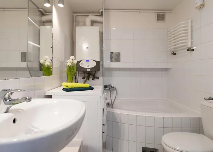 Sky's The Limit! Spacey Loft * 克拉科夫